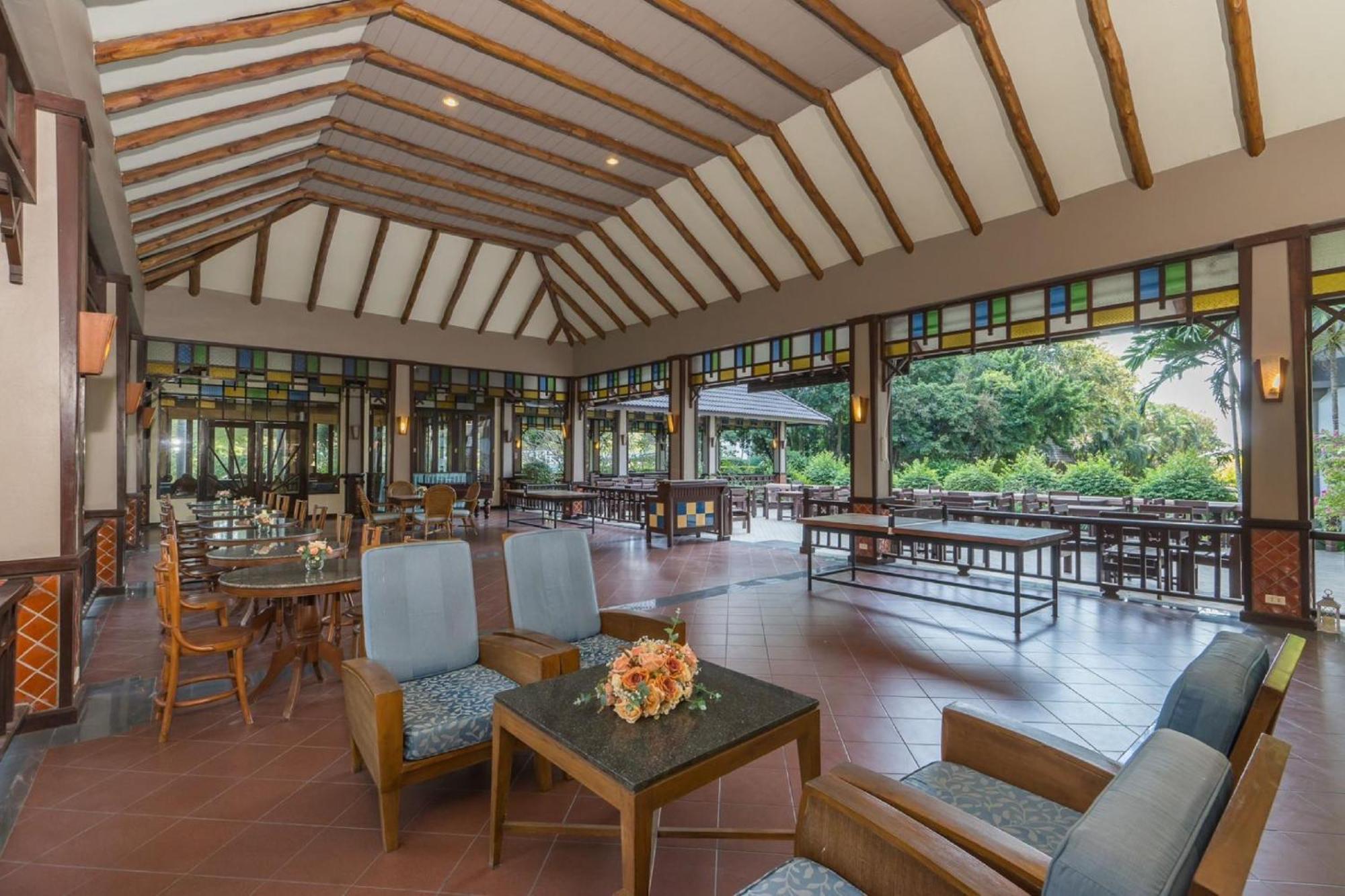 Botany Beach Resort Pattaya Nacsomtien Kültér fotó