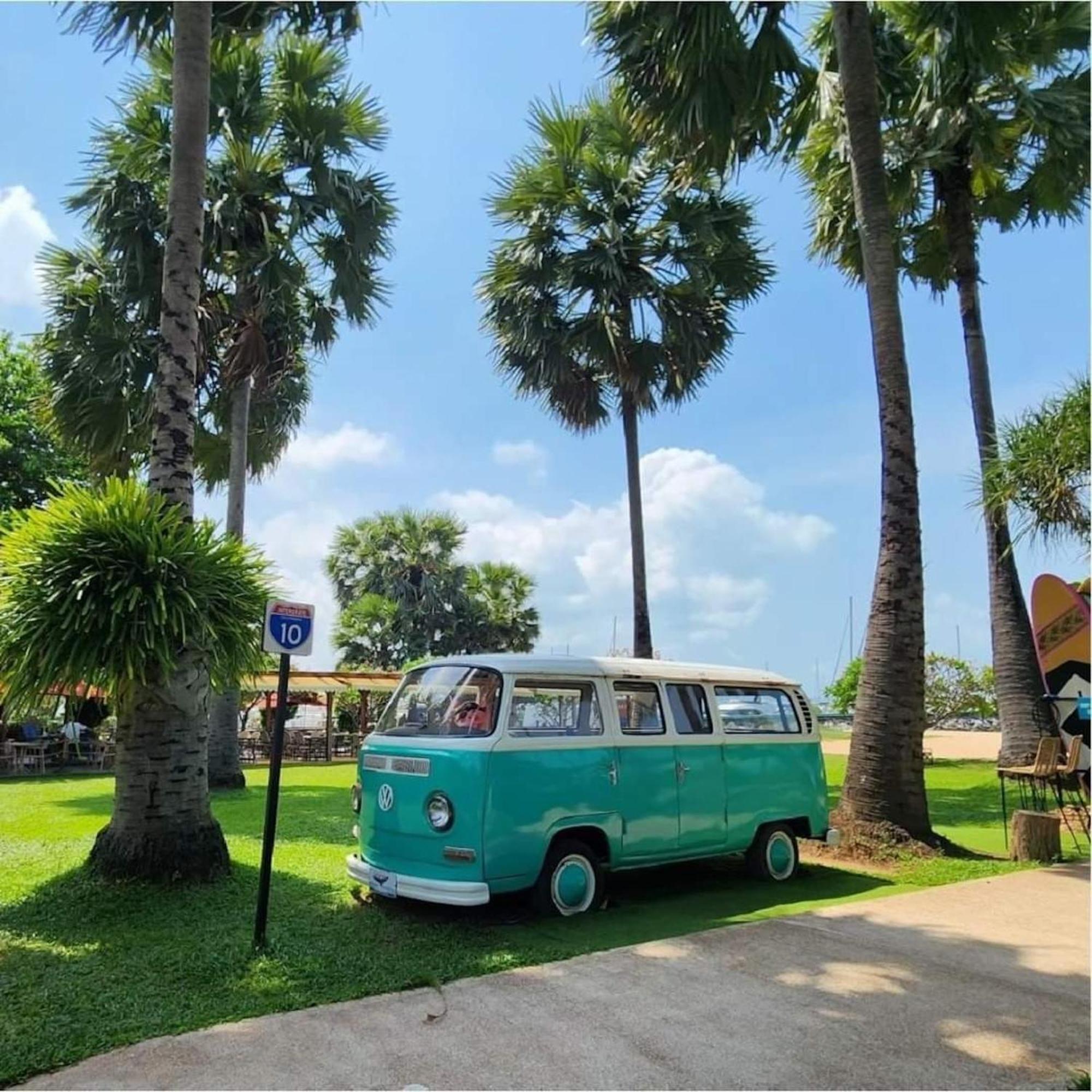 Botany Beach Resort Pattaya Nacsomtien Kültér fotó